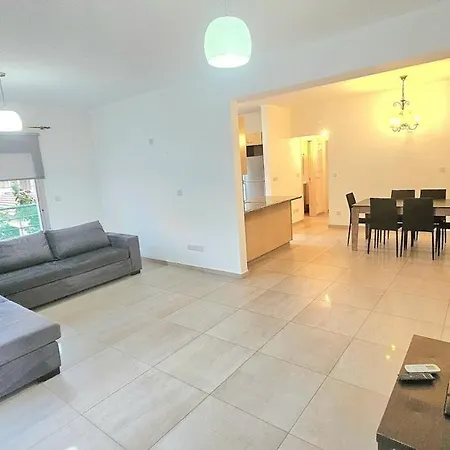 Neapolis Apartment *